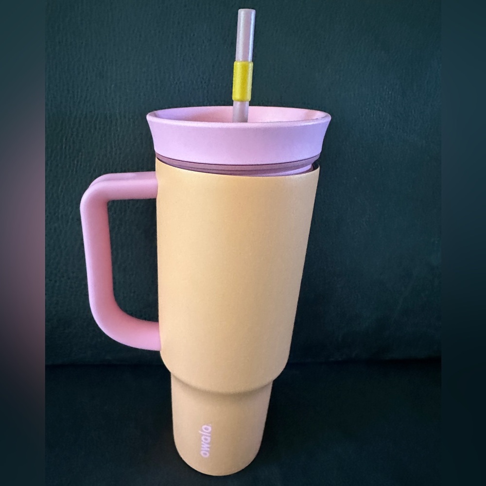 Owala 40oz Travel Mug